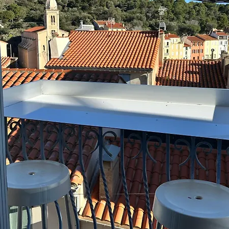 L'ecume Des Jours Пор-Вандр